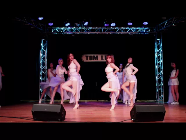 kpop dance performance by fds (russian roulette,lotto,i like that,boombayah